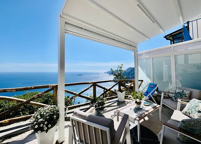 Yourhome - White House Gio
